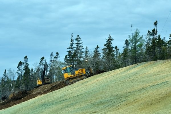 Cost of Hill Excavation in Easton