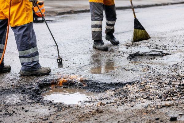 Cost of Gravel Pothole Repair in Easton